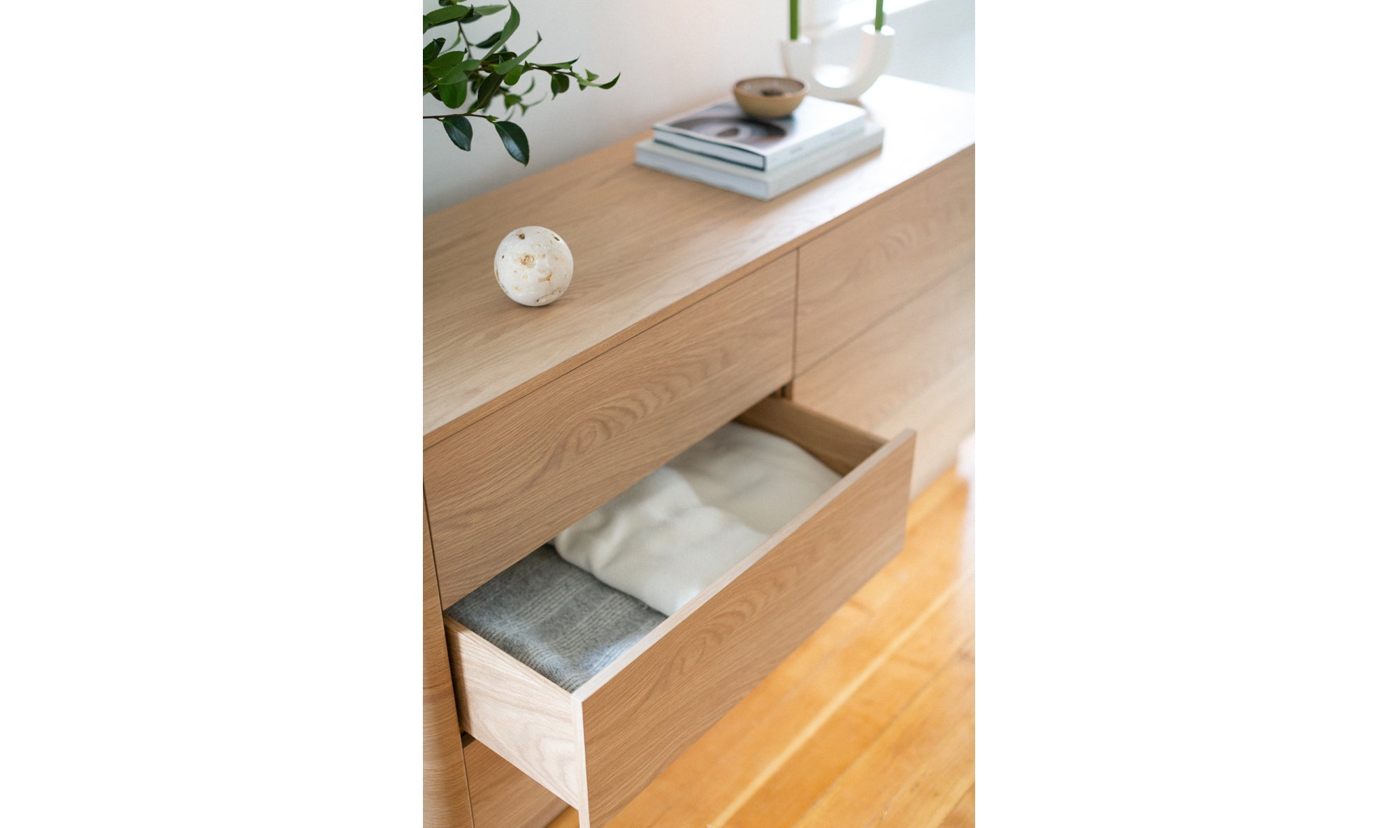 Alfred Round Off Dresser