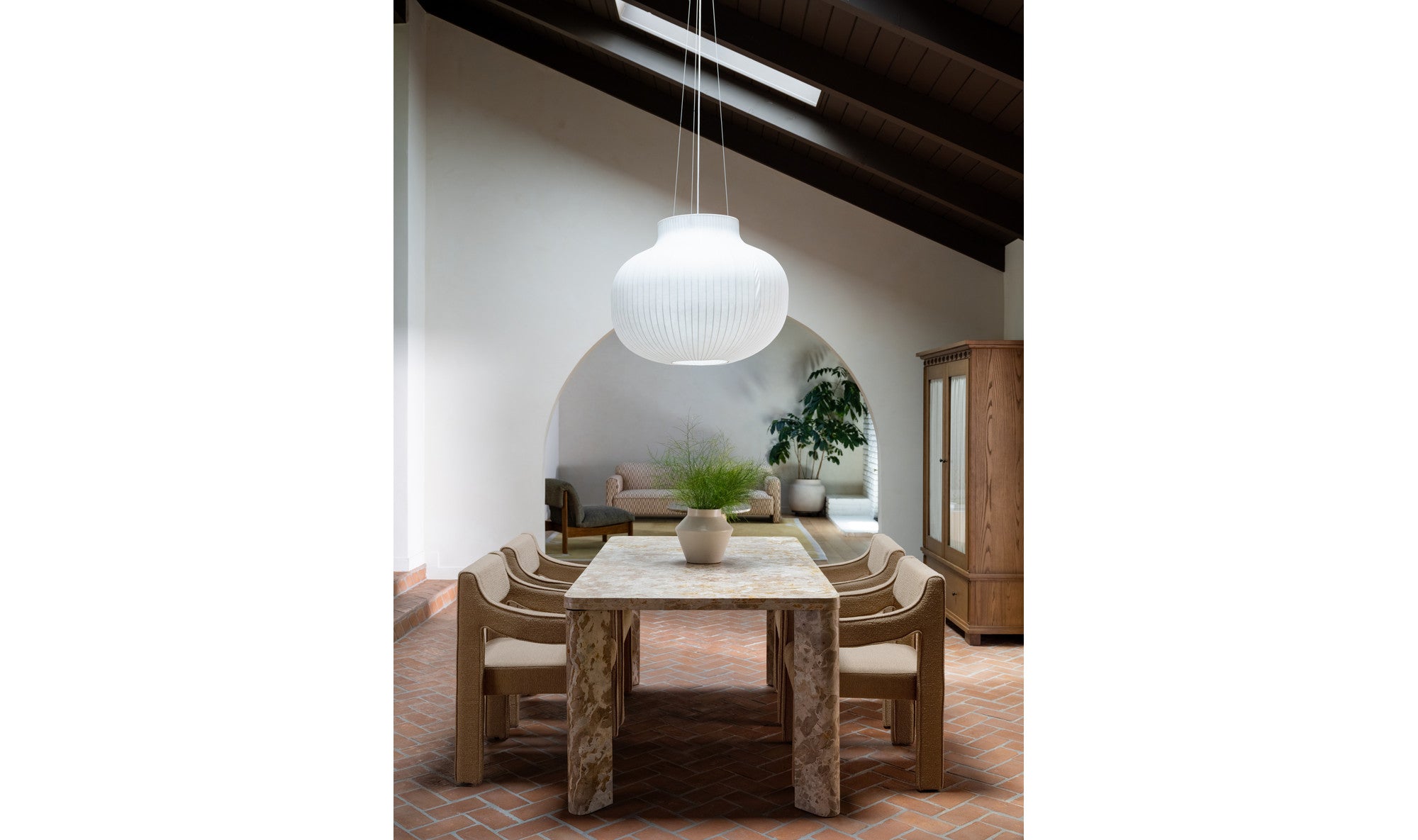 Sabre Dining Table