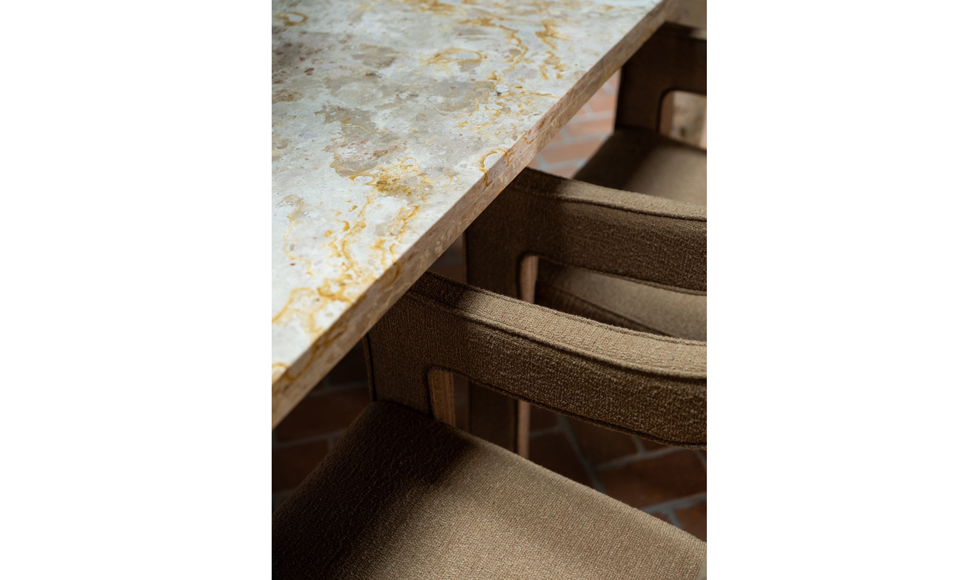 Sabre Dining Table