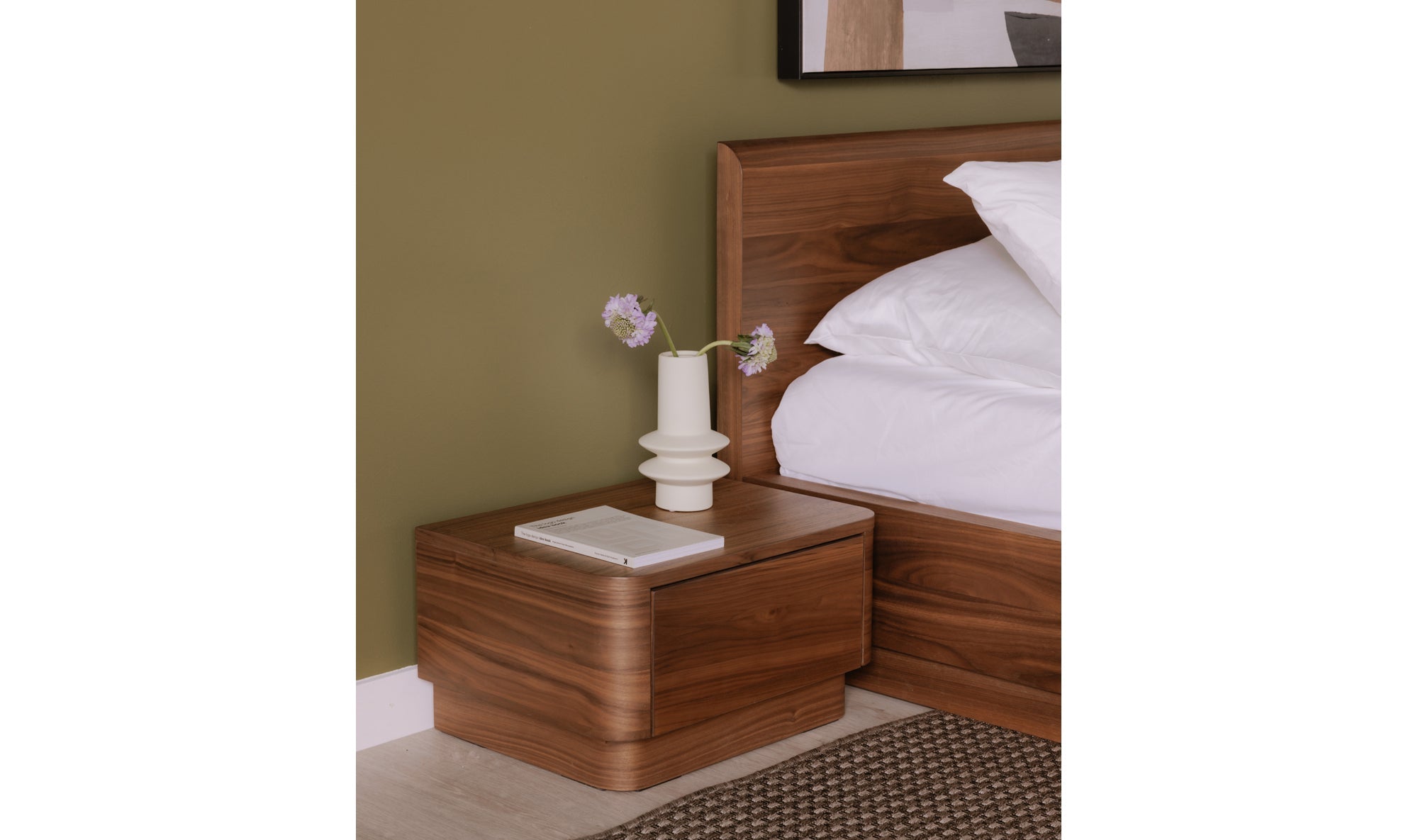 Alfred Round Off Bedroom Set - Altera