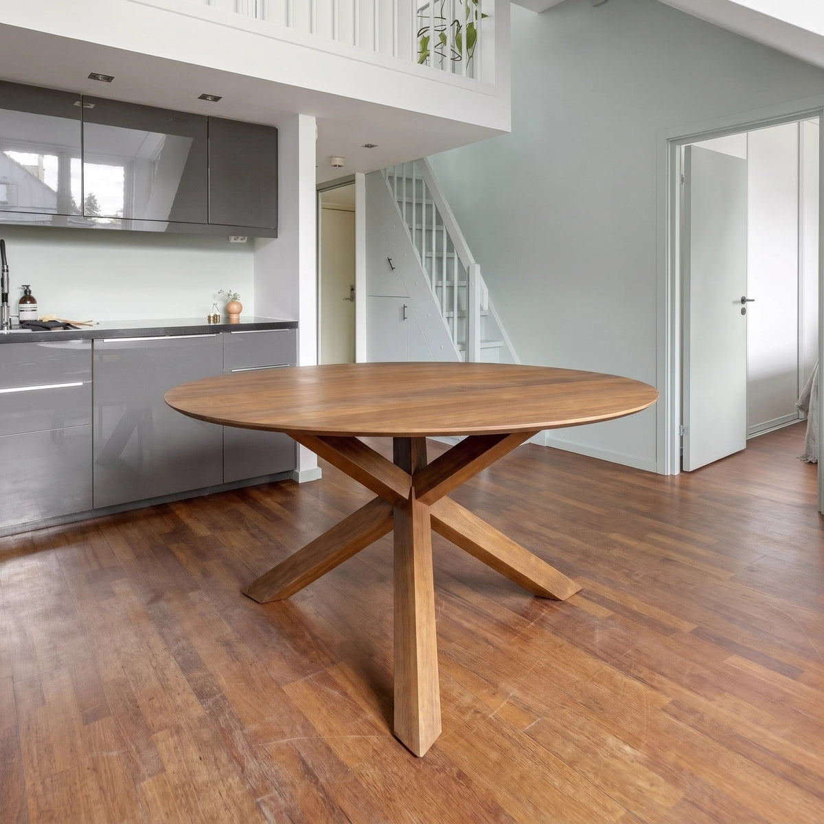 Annecy Round 3-Legged Dining Table - Altera