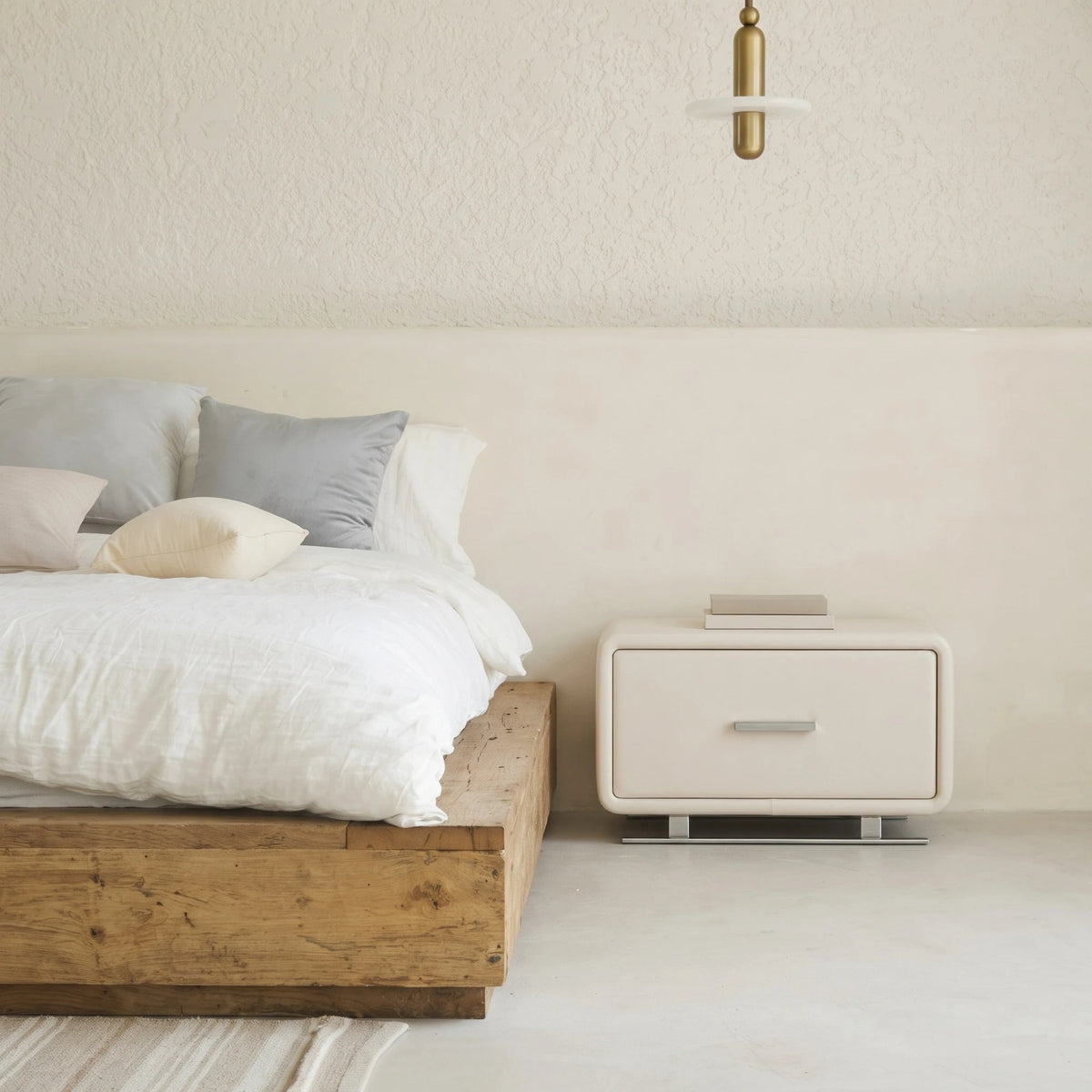 Arles Nightstand - Altera