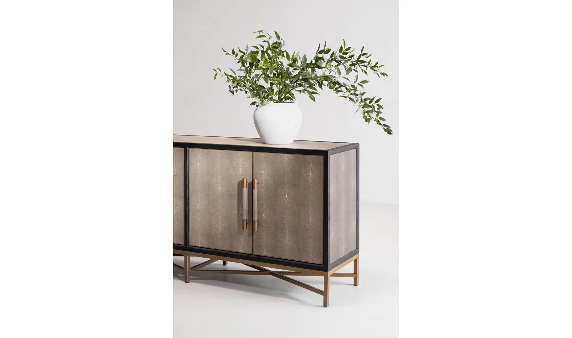 Artah Sideboard - Altera
