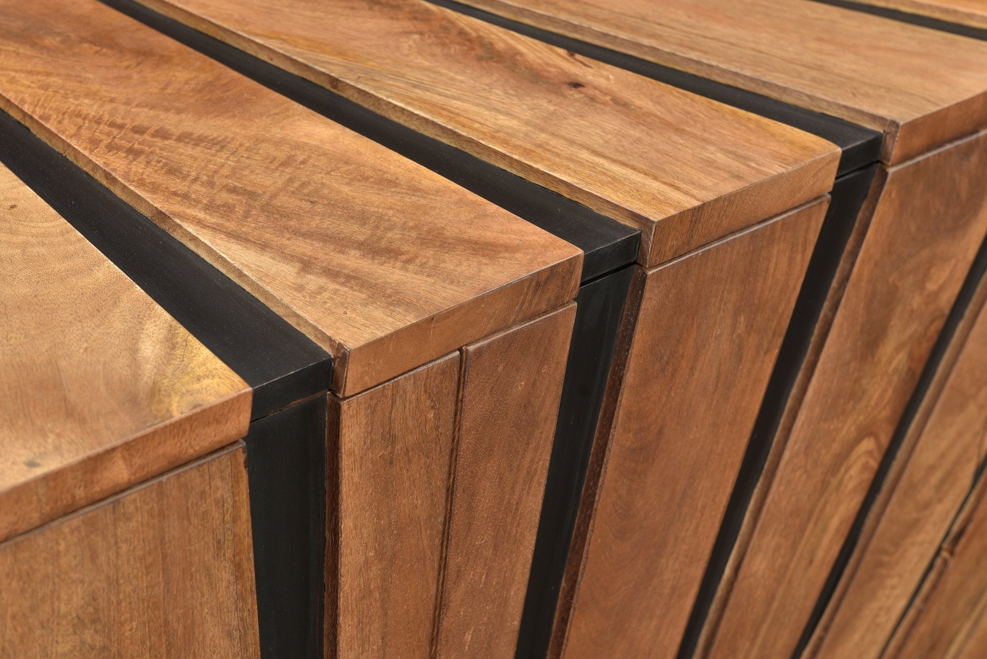 Ashford Virtual Sideboard - Altera