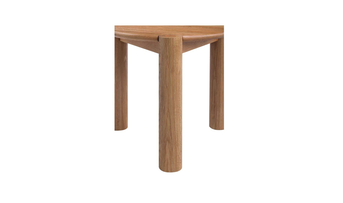 Jesolo Side Table in Brushed Natural Oak — solid oak detail