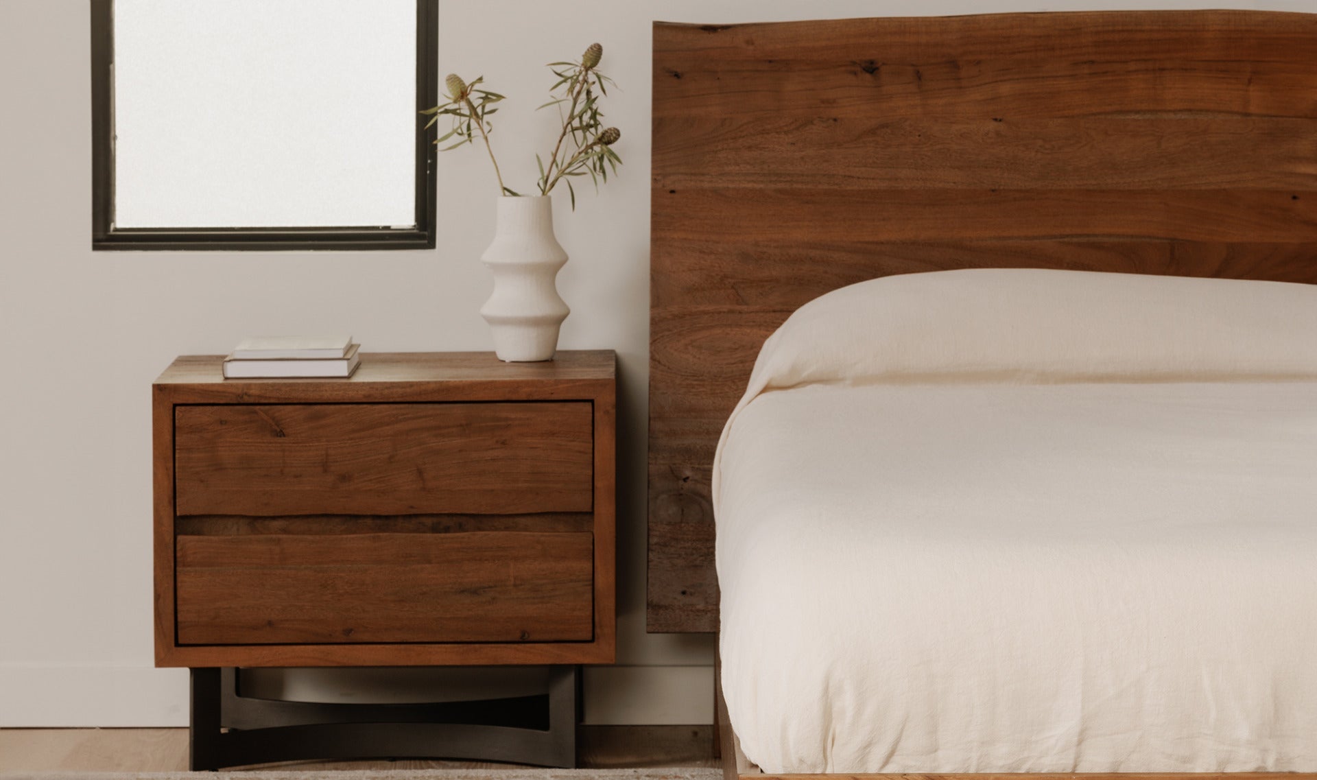 Bexley Bedroom Set - Altera