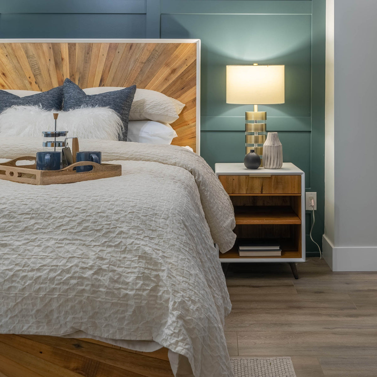 Calloway Nightstand - Altera