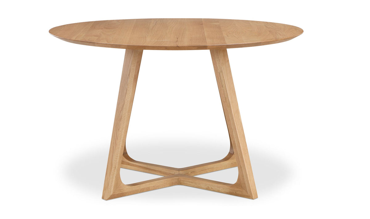 Gisborne Dining Table in Natural Oak, solid oak detail