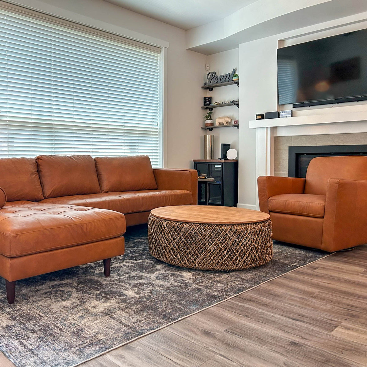 Cotignac Swivel Club Chair - Altera