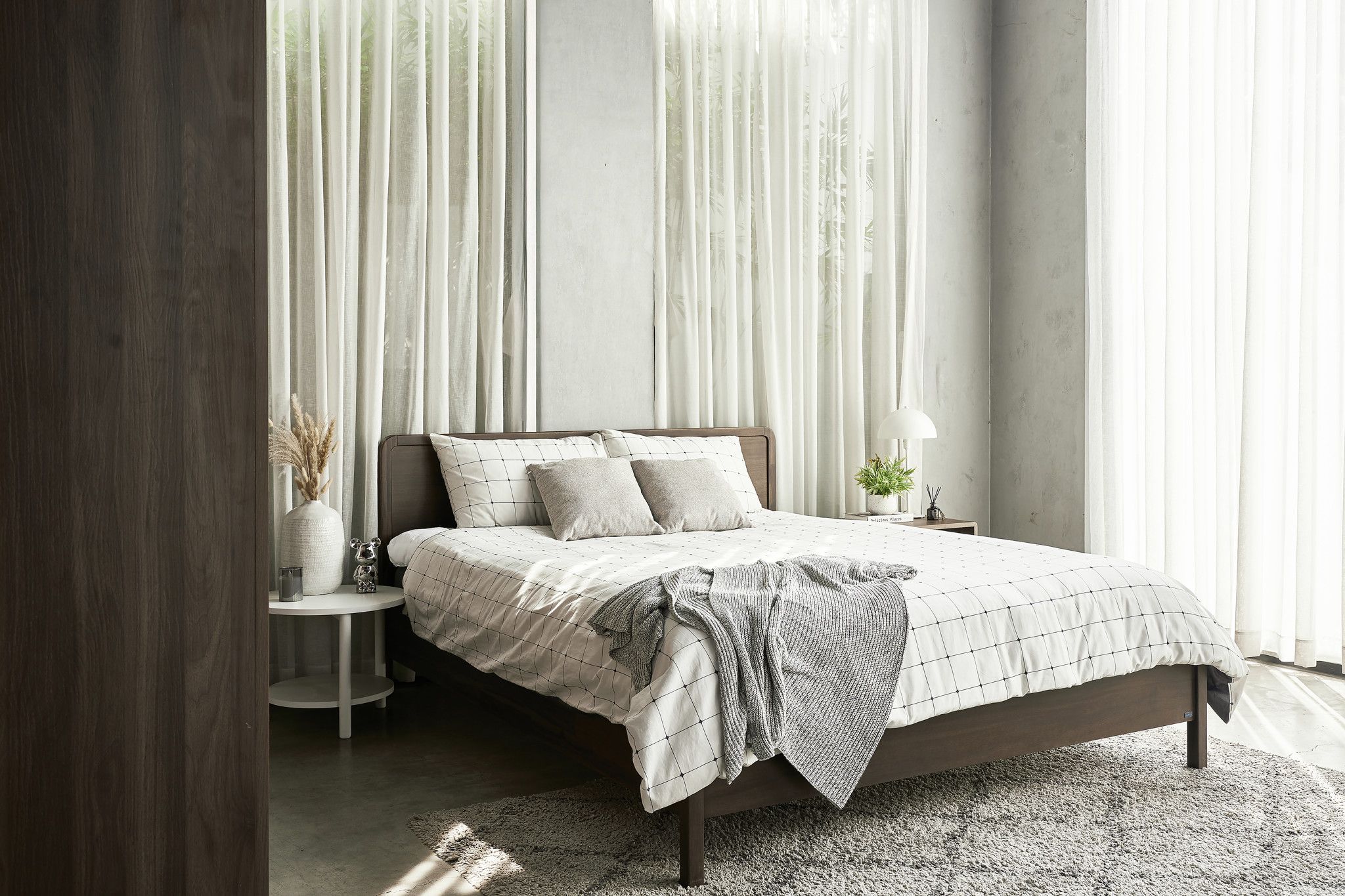 MOHO DALUMD 301 Acacia Wood Minimalist Bed, Almond Brown, Durable & Safe