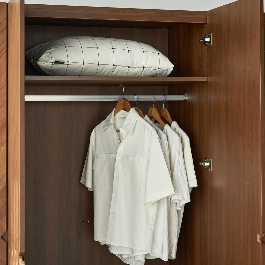 Hobro 301 Three - Door Wardrobe - Altera