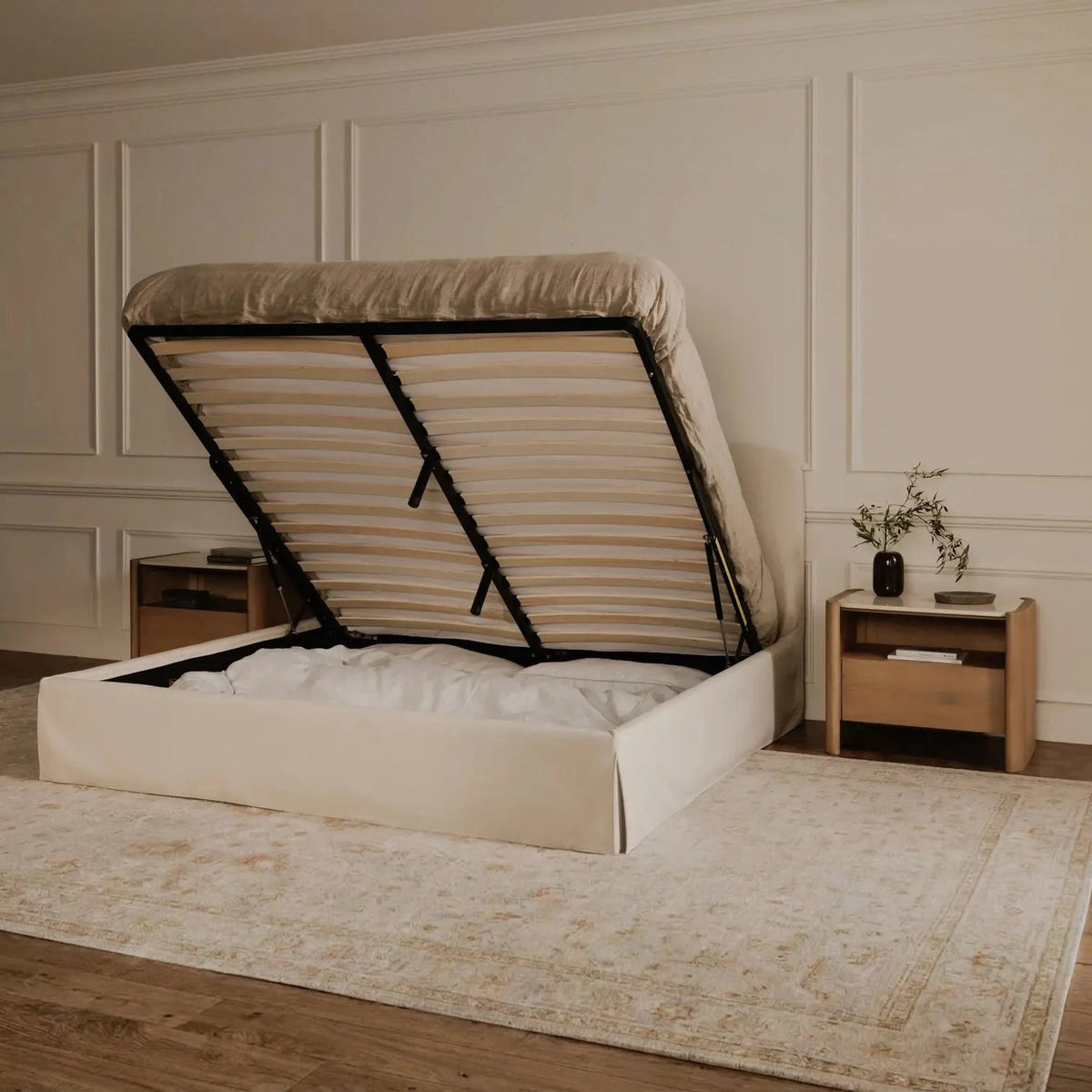 Johnson Storage Bed - Altera