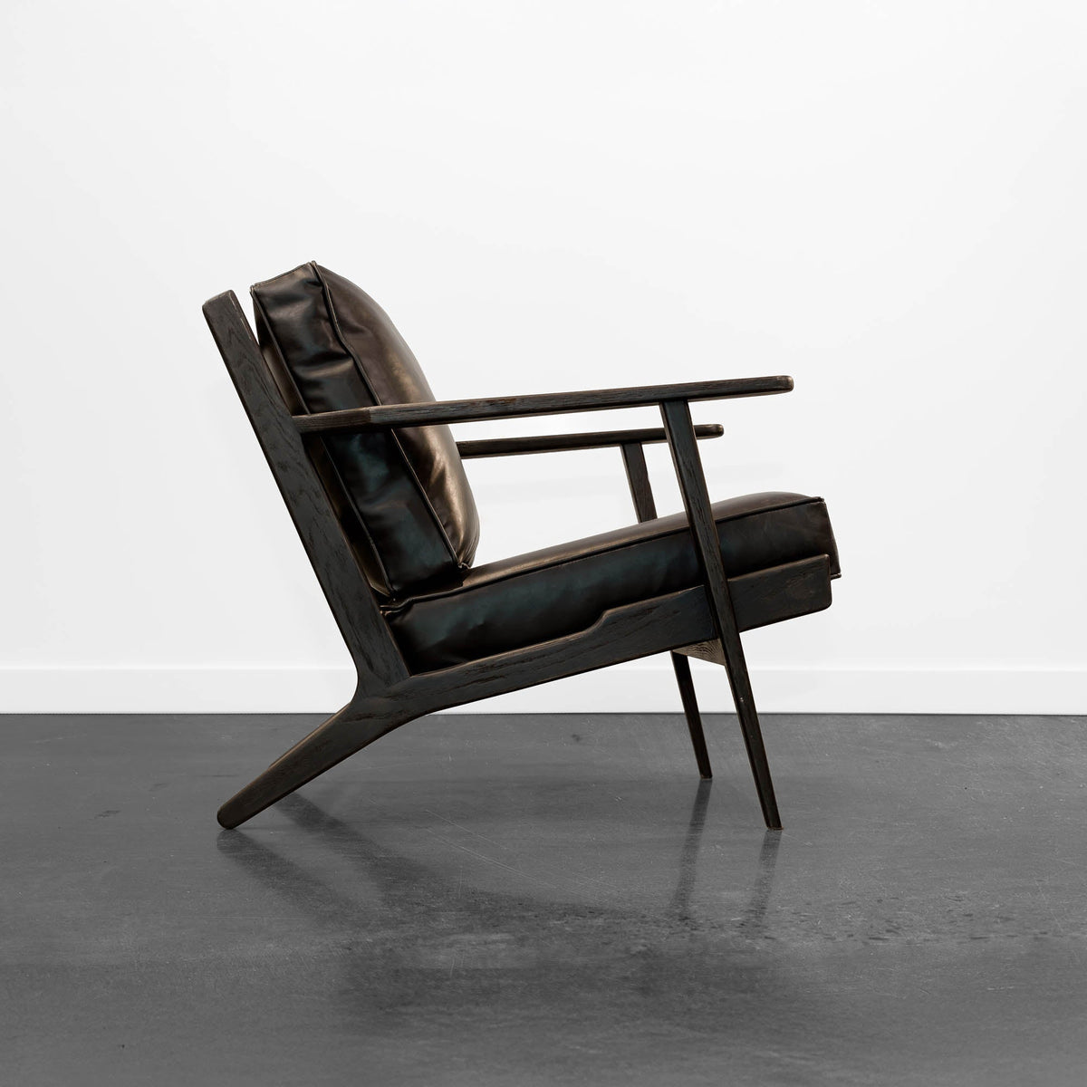 Norwich Arm Chair - Altera