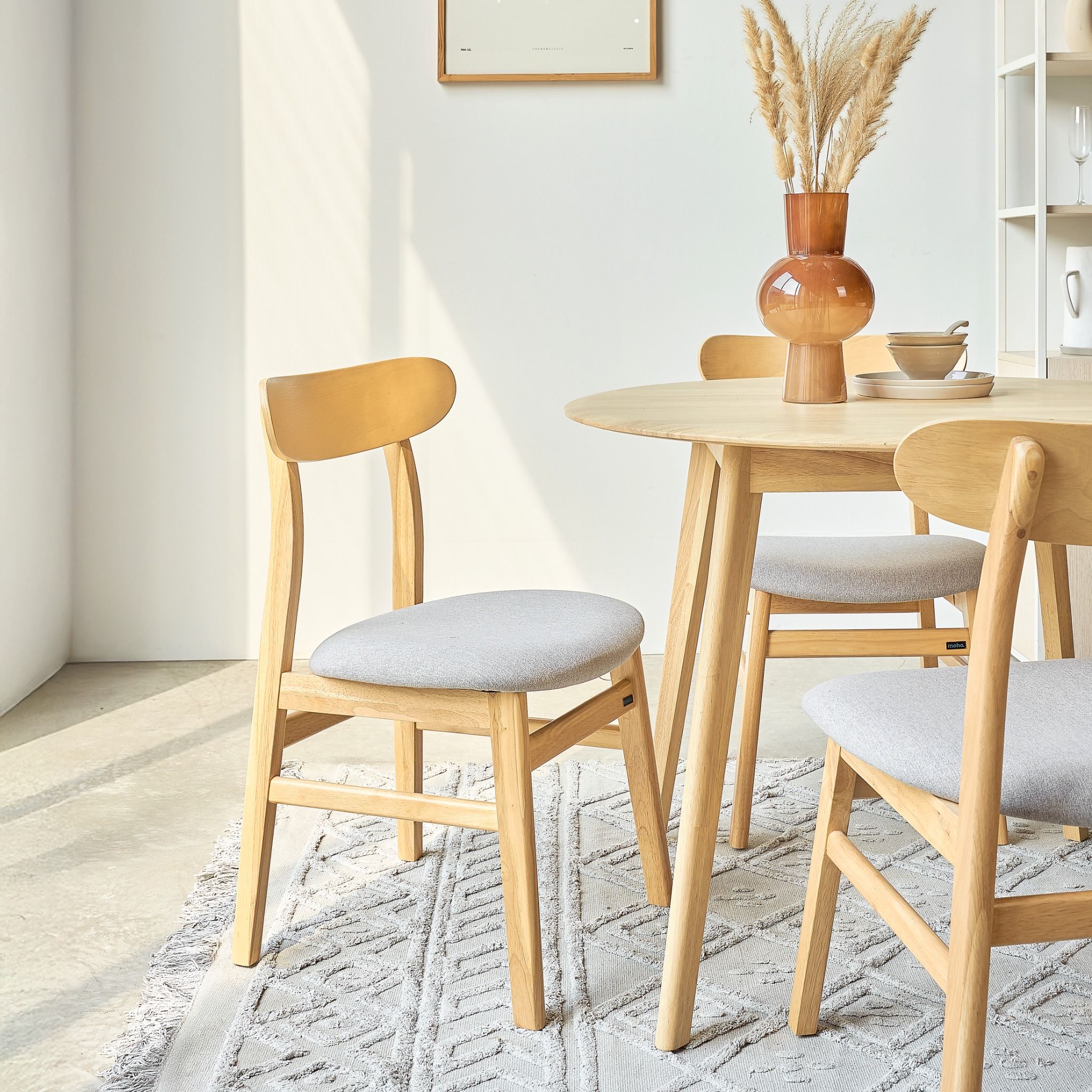 Oslo Round Solid Rubber Wood Dining Table - Altera