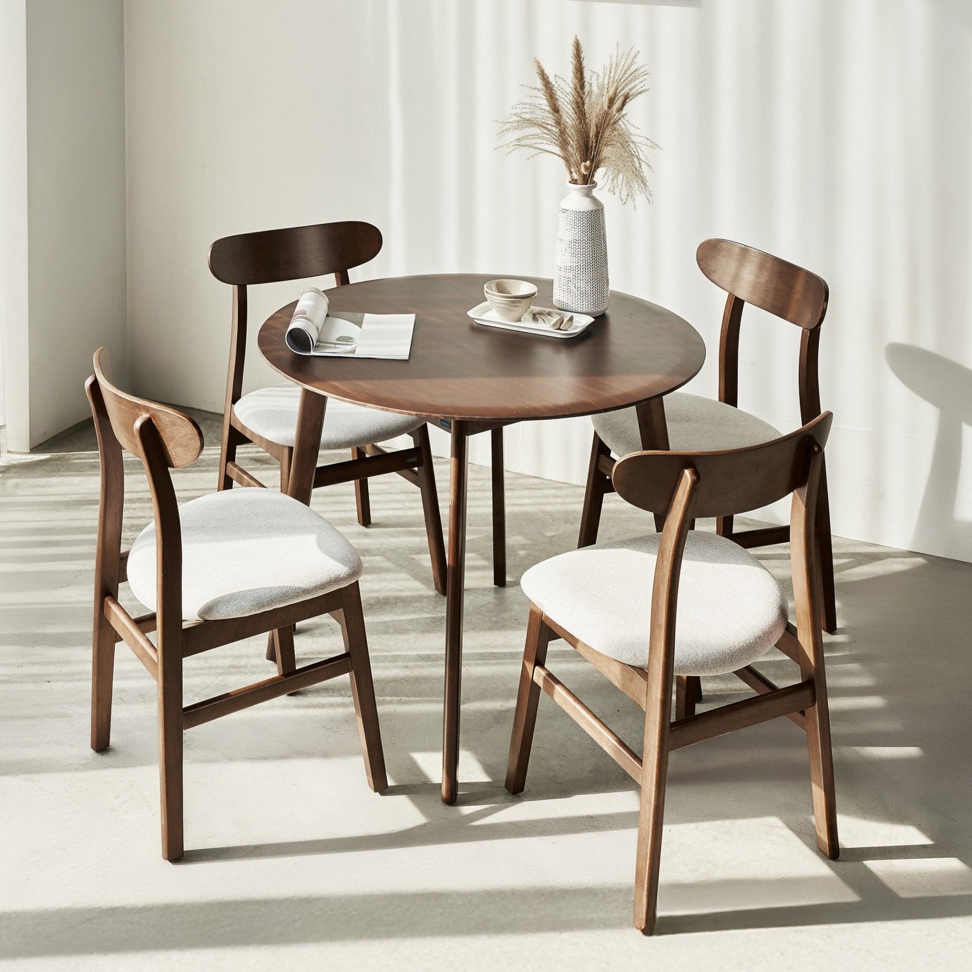 Oslo Round Solid Rubber Wood Dining Table - Altera