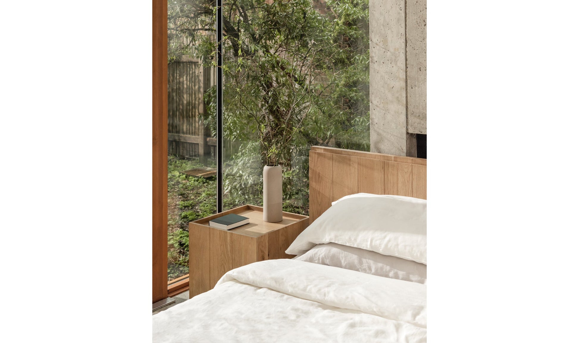 Parana Solid Wood Bed