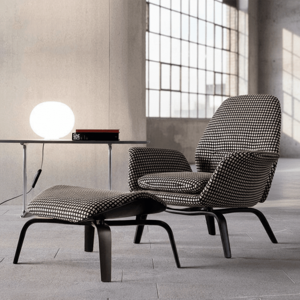 PM07 Premium Swivel Relaxation Chair with Ottoman - Altera