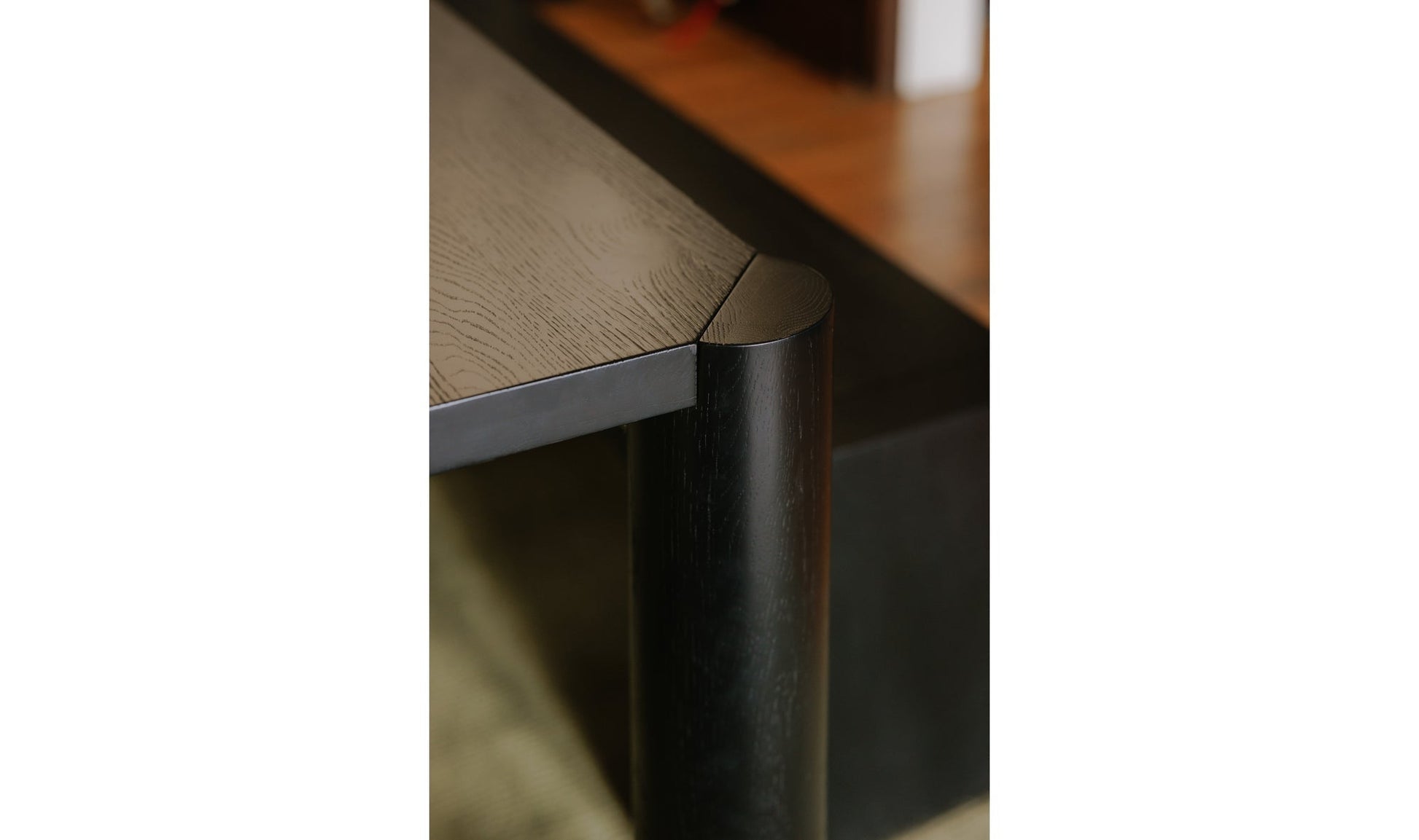 Port Elizabeth Dining Table - Altera