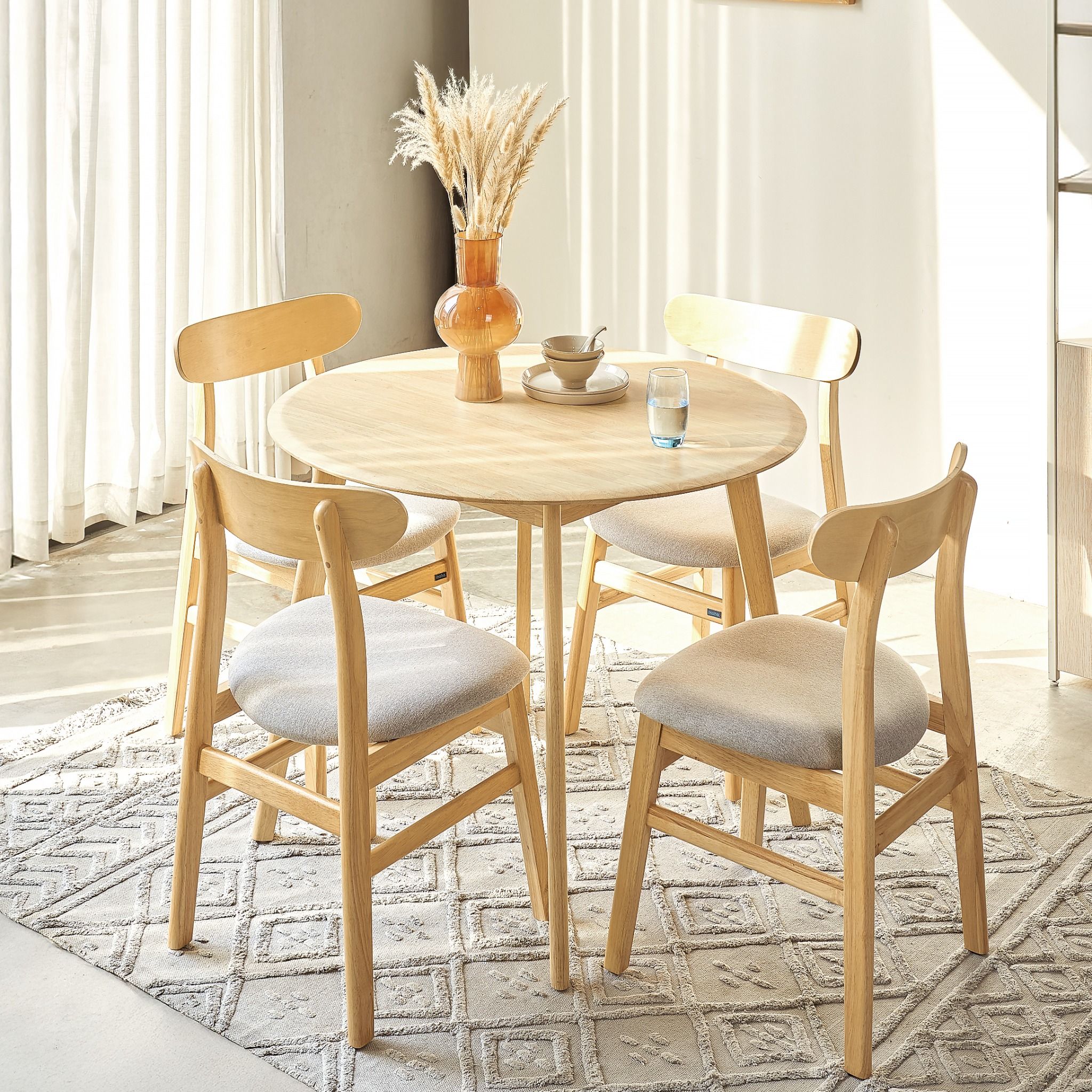 Oslo Round Solid Rubber Wood Dining Table