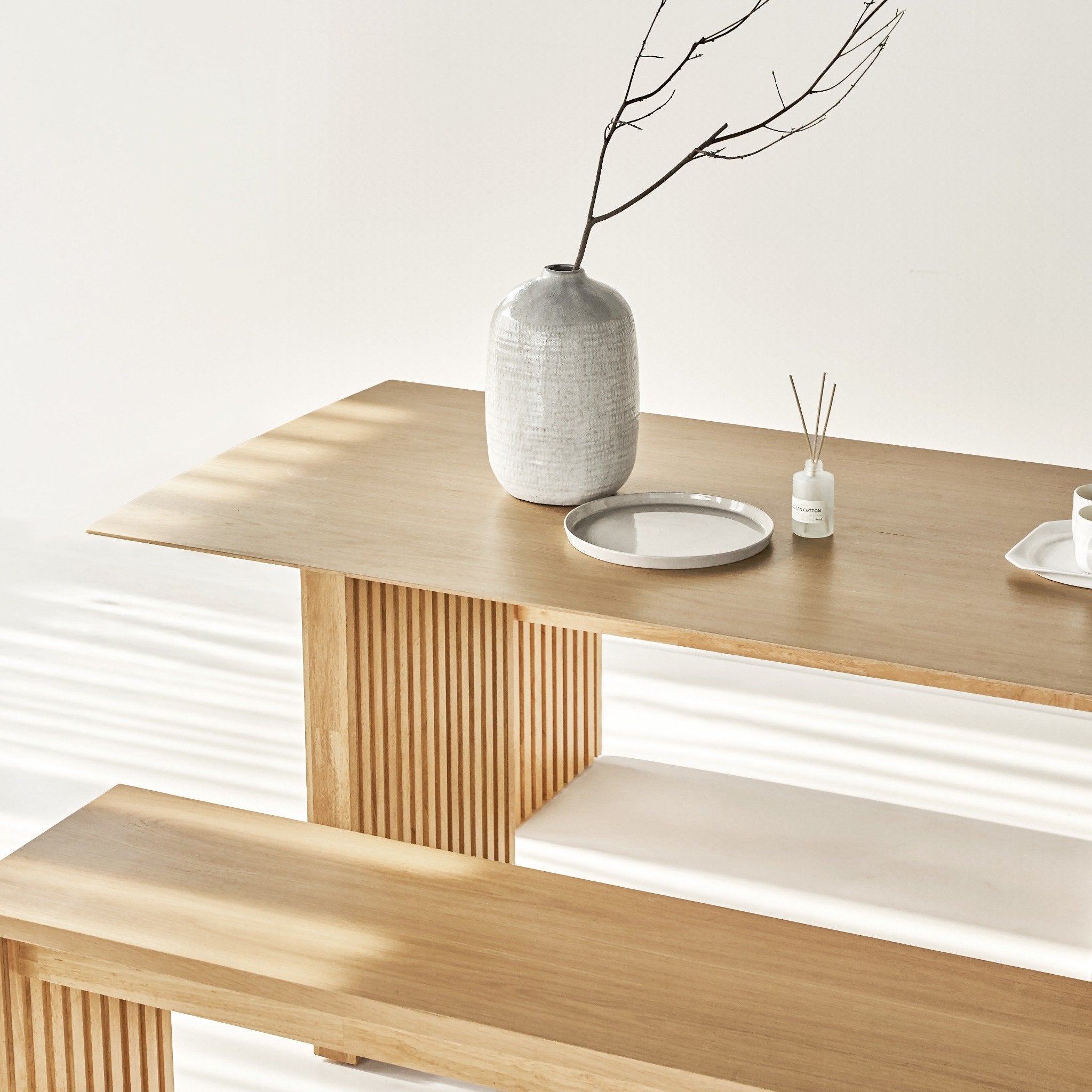 PLANK 6-Seater Natural Oak Wood Dining Table - Modern Minimalist Design