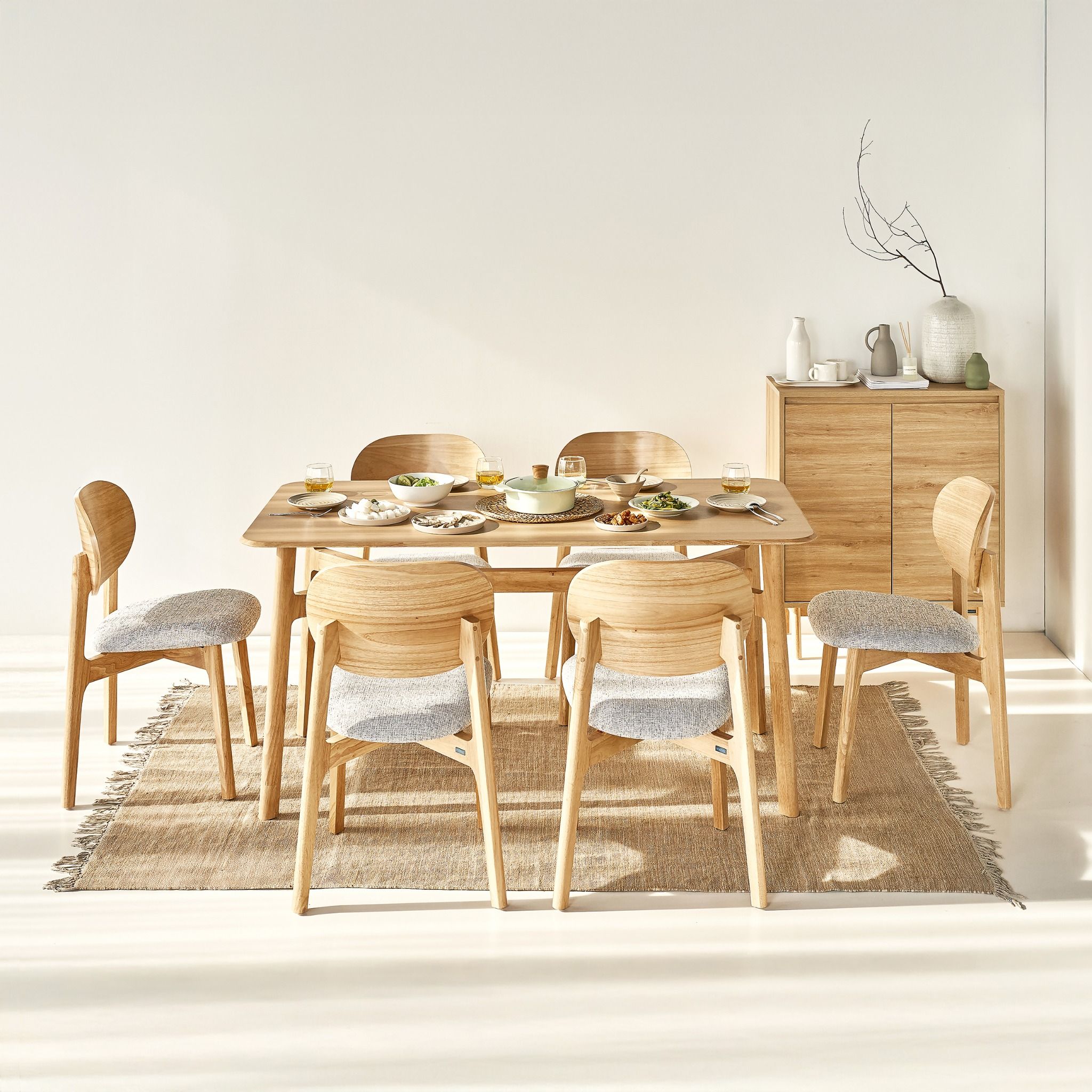 Serena Modern Oak Veneer Dining Set with 4-6 Ergonomic Rubberwood Chairs