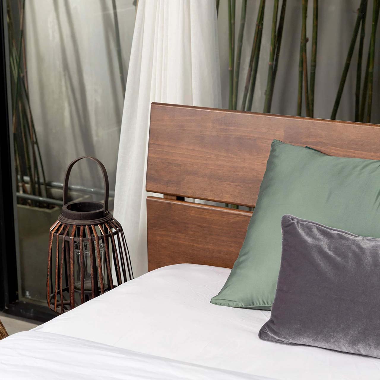 MOHO VLINE 601 Acacia Wood Bed Frame: Slanted Headboard, Sturdy Design