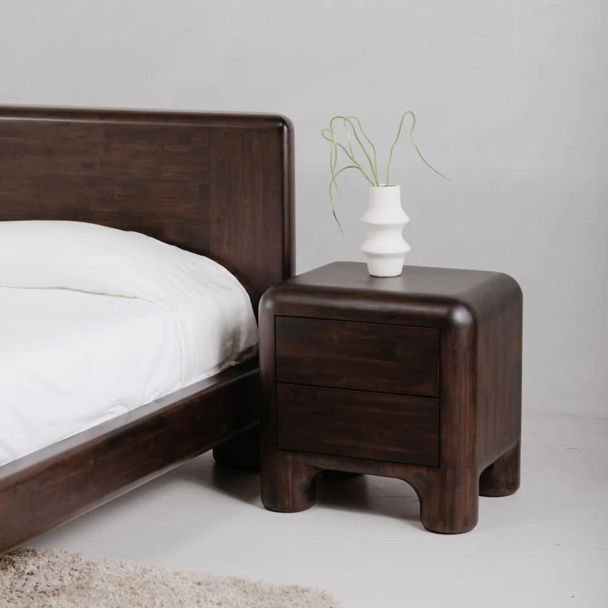 Redruth Nightstand - Altera