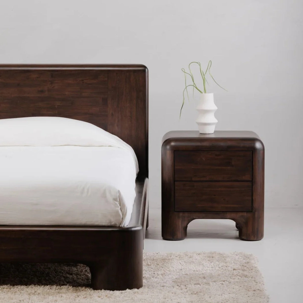 Redruth Nightstand - Altera