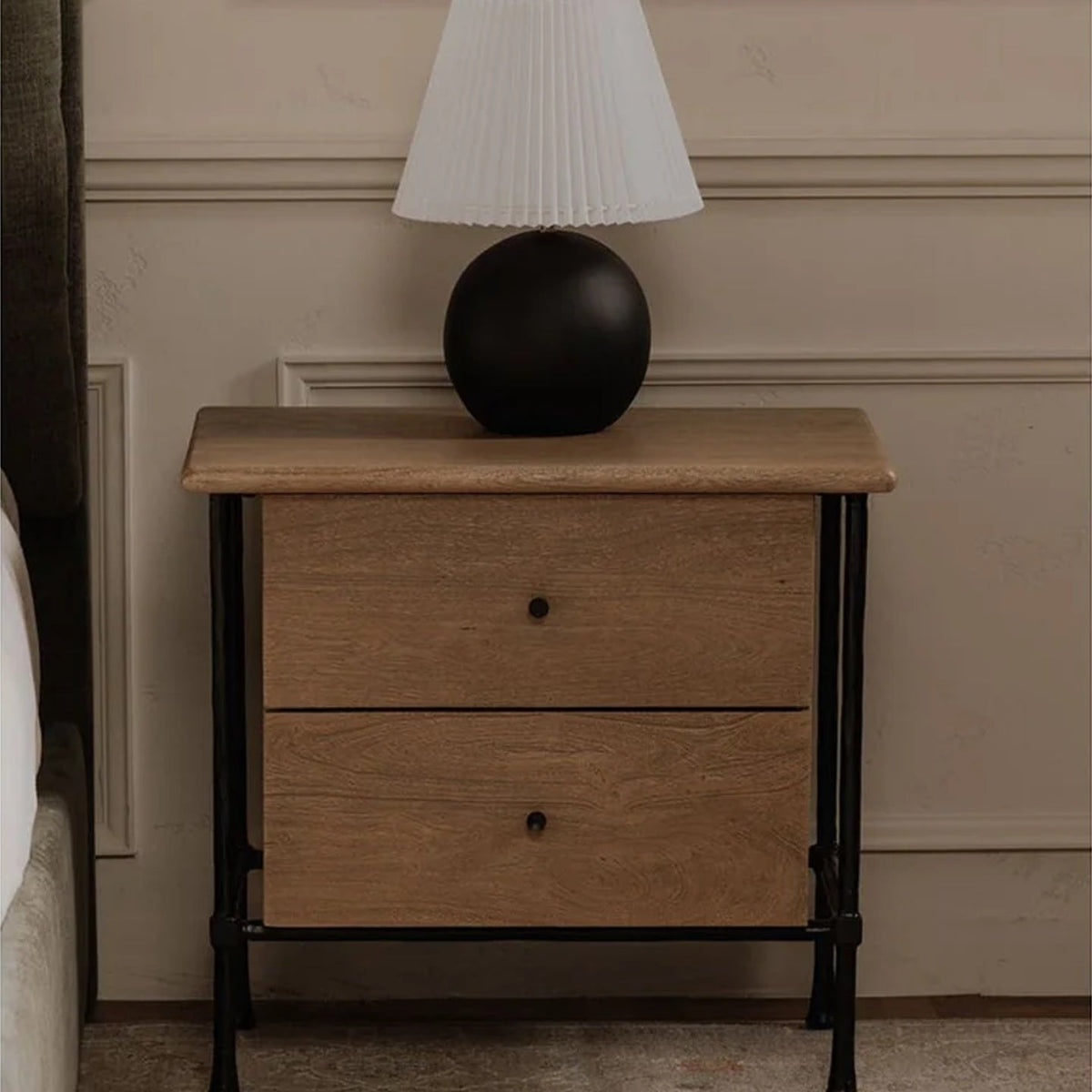 Ruthin Nightstand - Altera