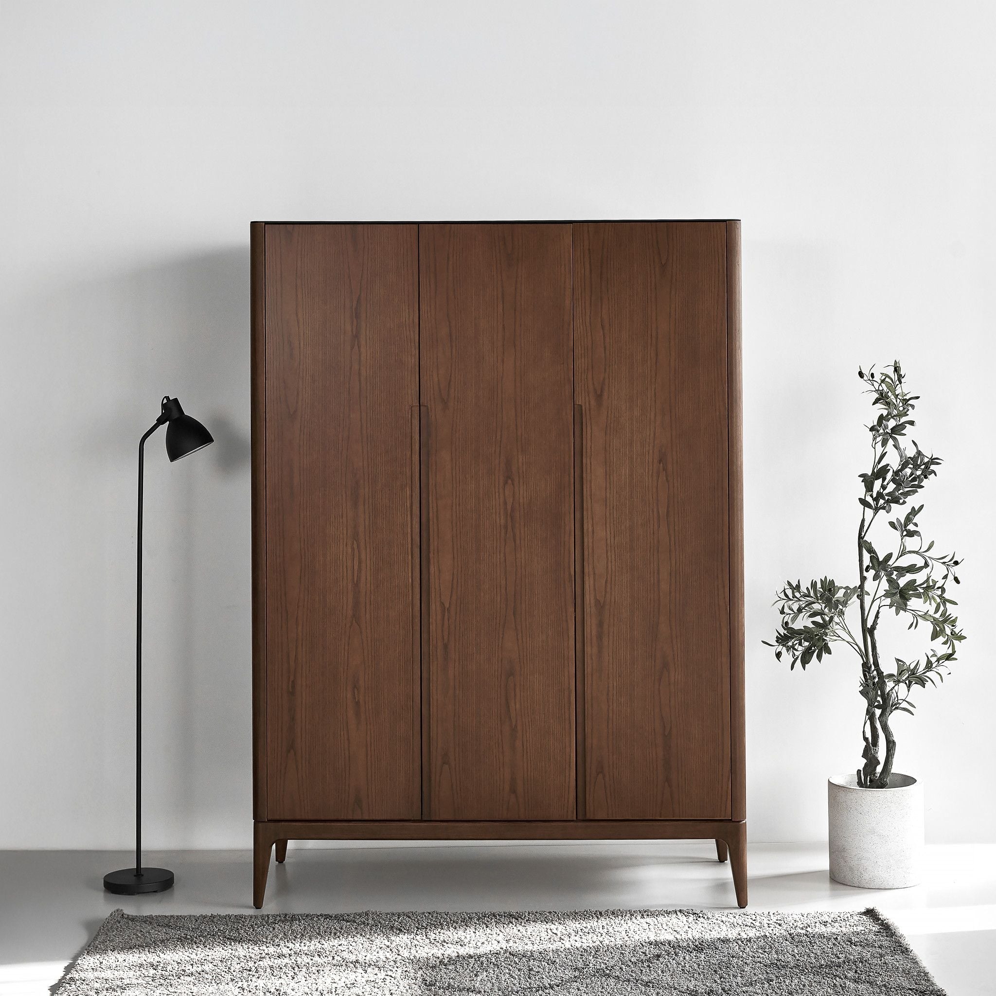 Scarlet European Ash Wood Wardrobe - Altera