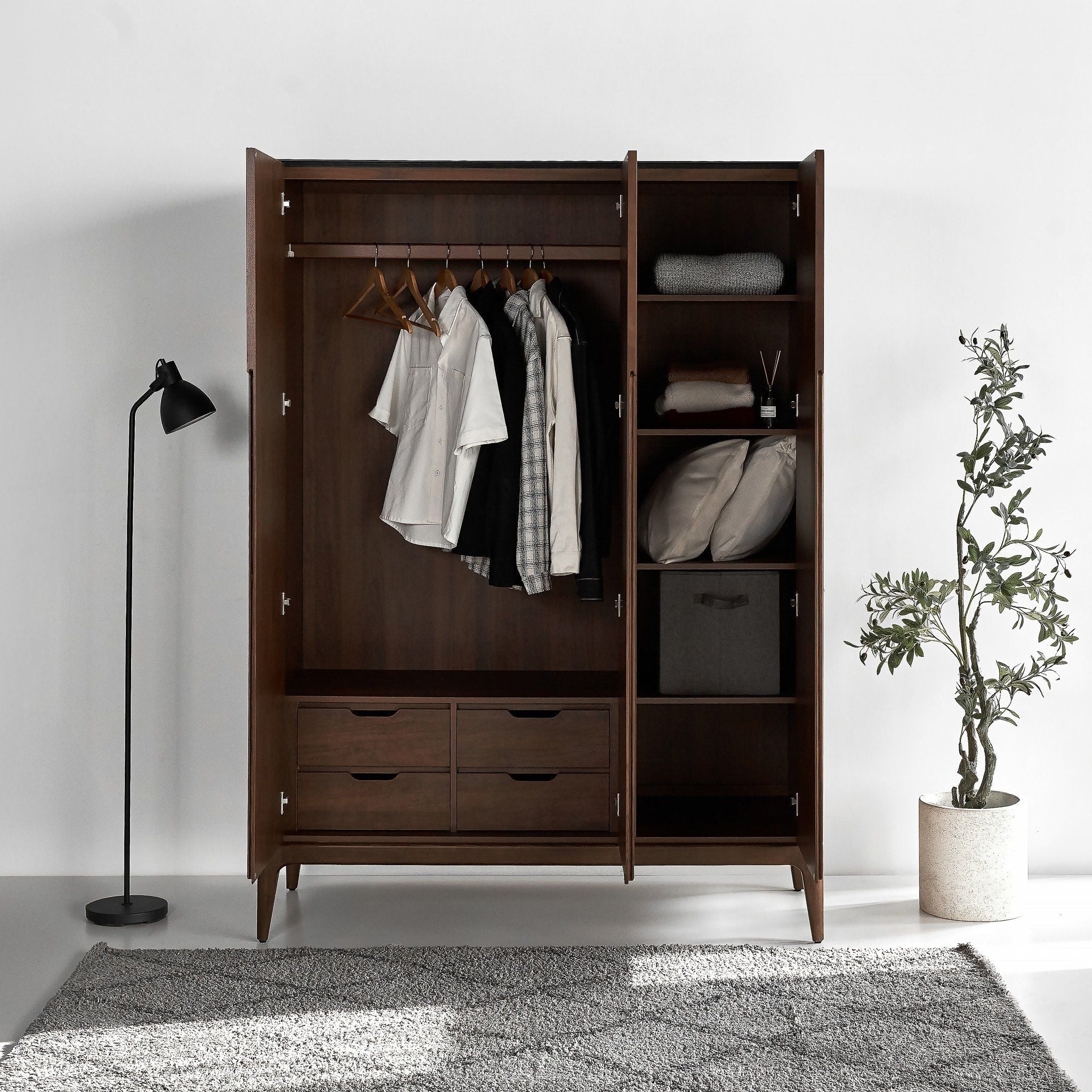 Scarlet European Ash Wood Wardrobe - Altera