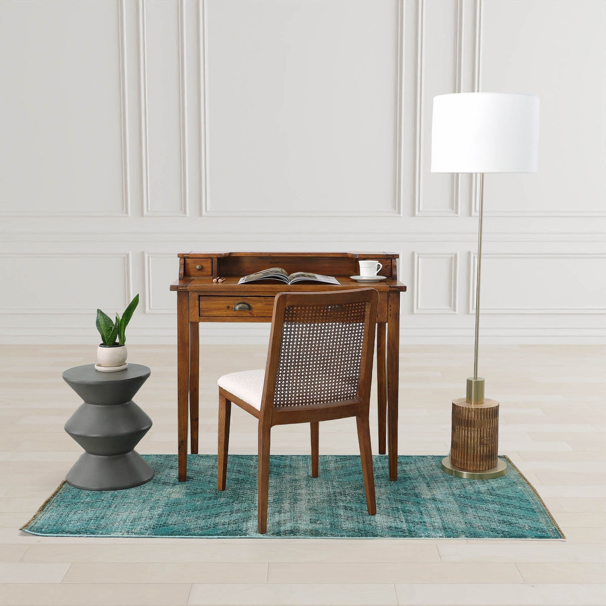 Solva Contemporary Standing Lamp - Altera