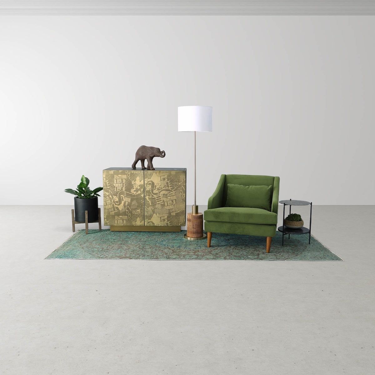 Solva Contemporary Standing Lamp - Altera