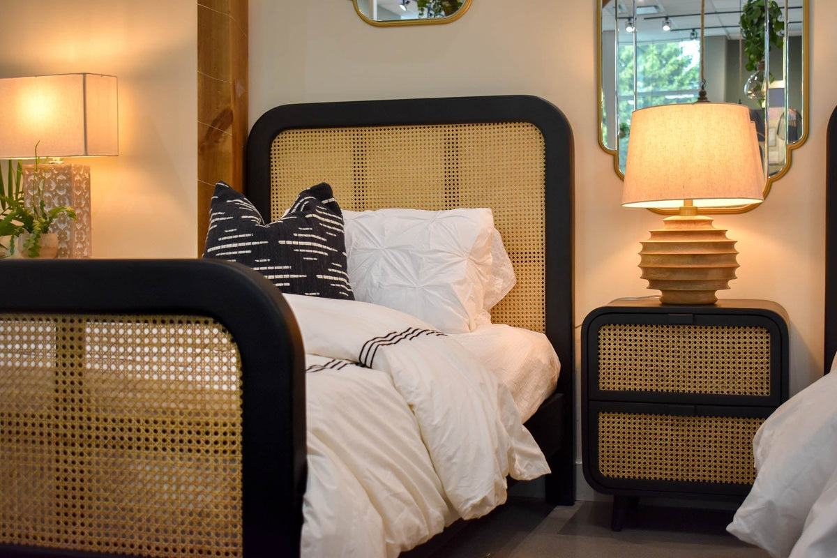 Solva Natural Lamp - Altera