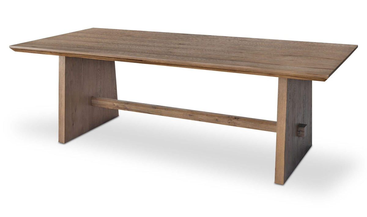Elba Dining Table in Brown, thick oak veneer detail