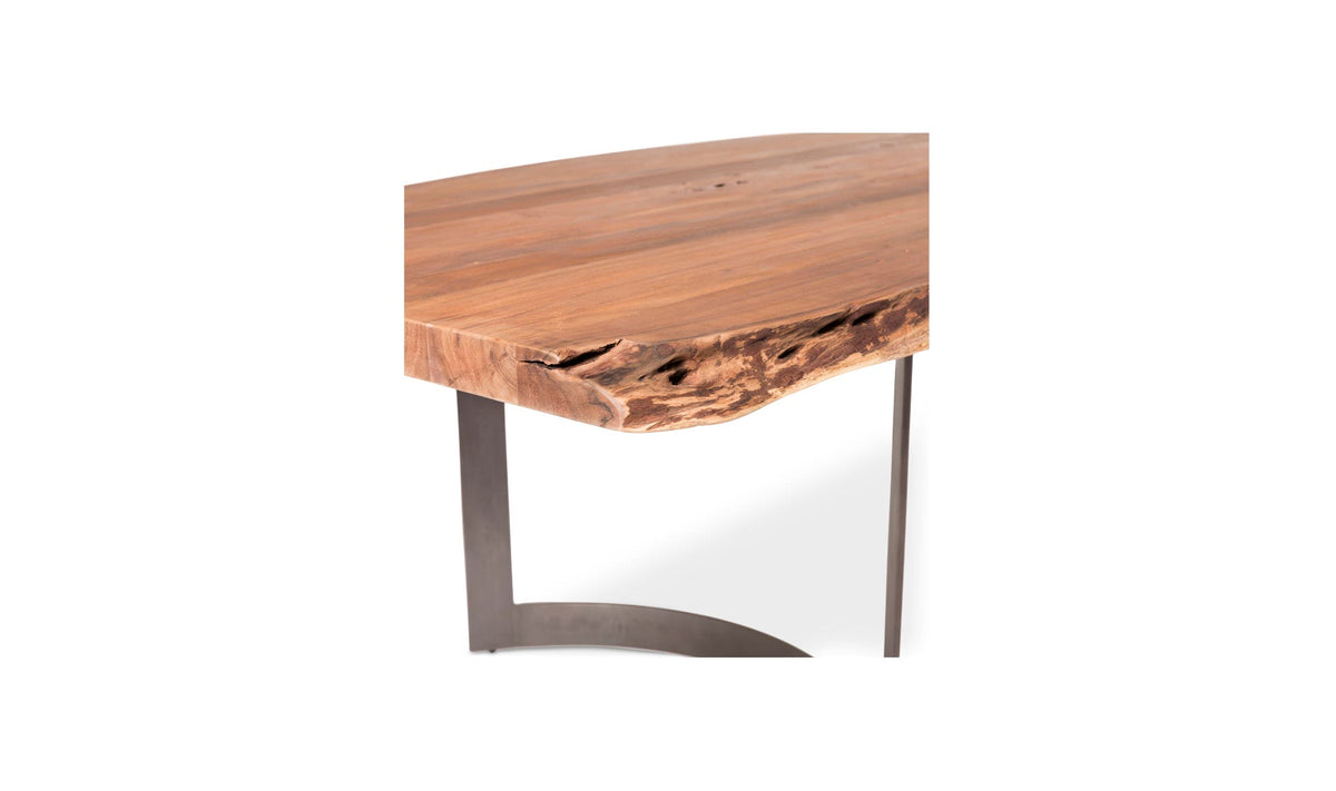 Bergamo Dining Table in Brown, solid acacia detail