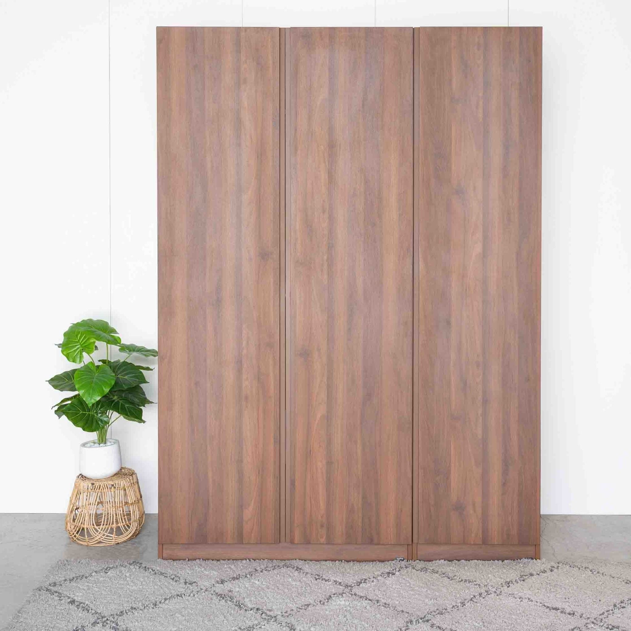 Vienna 201 Wooden 3 - Door Wardrobe - Altera