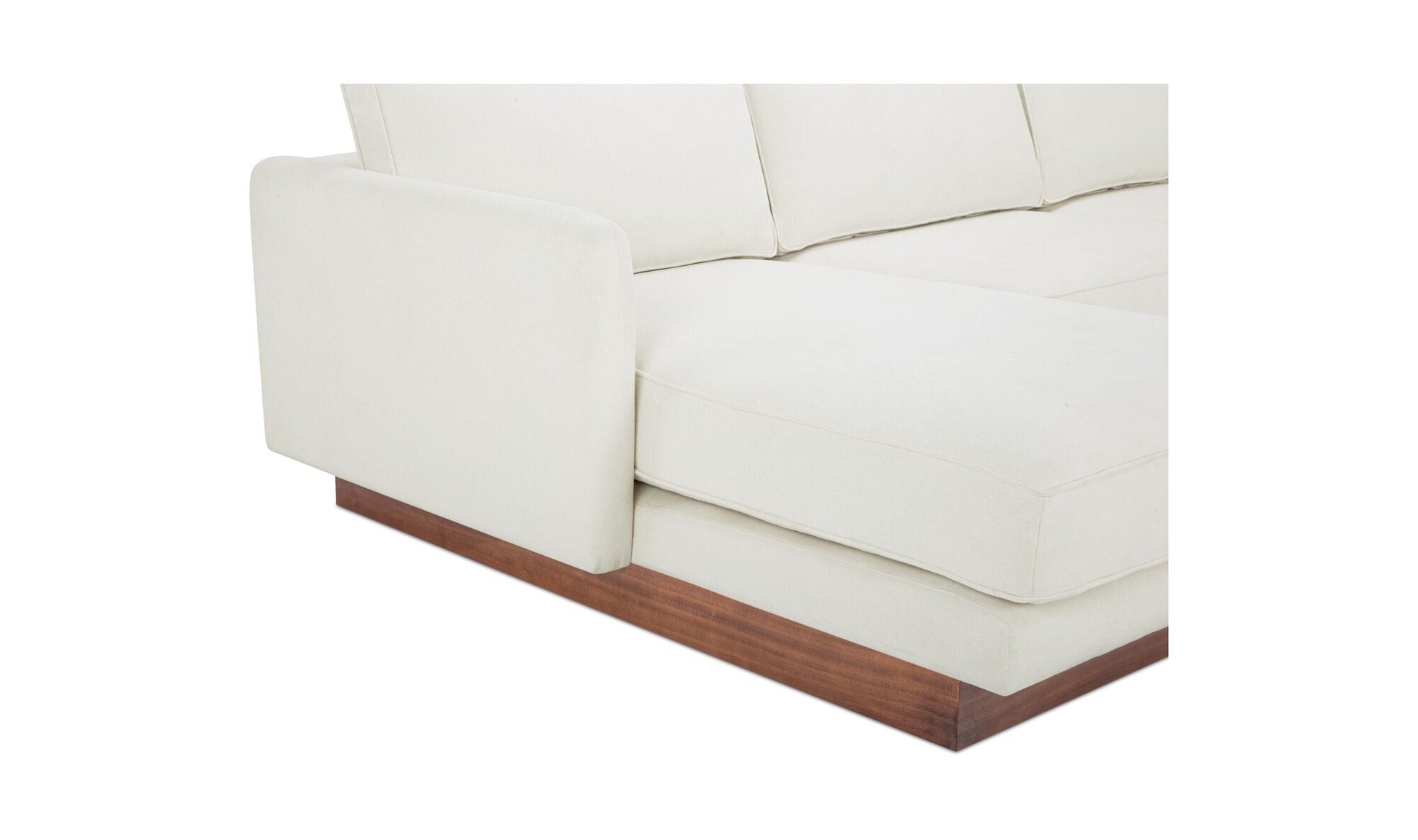 Villa Francisca Sectional - Altera