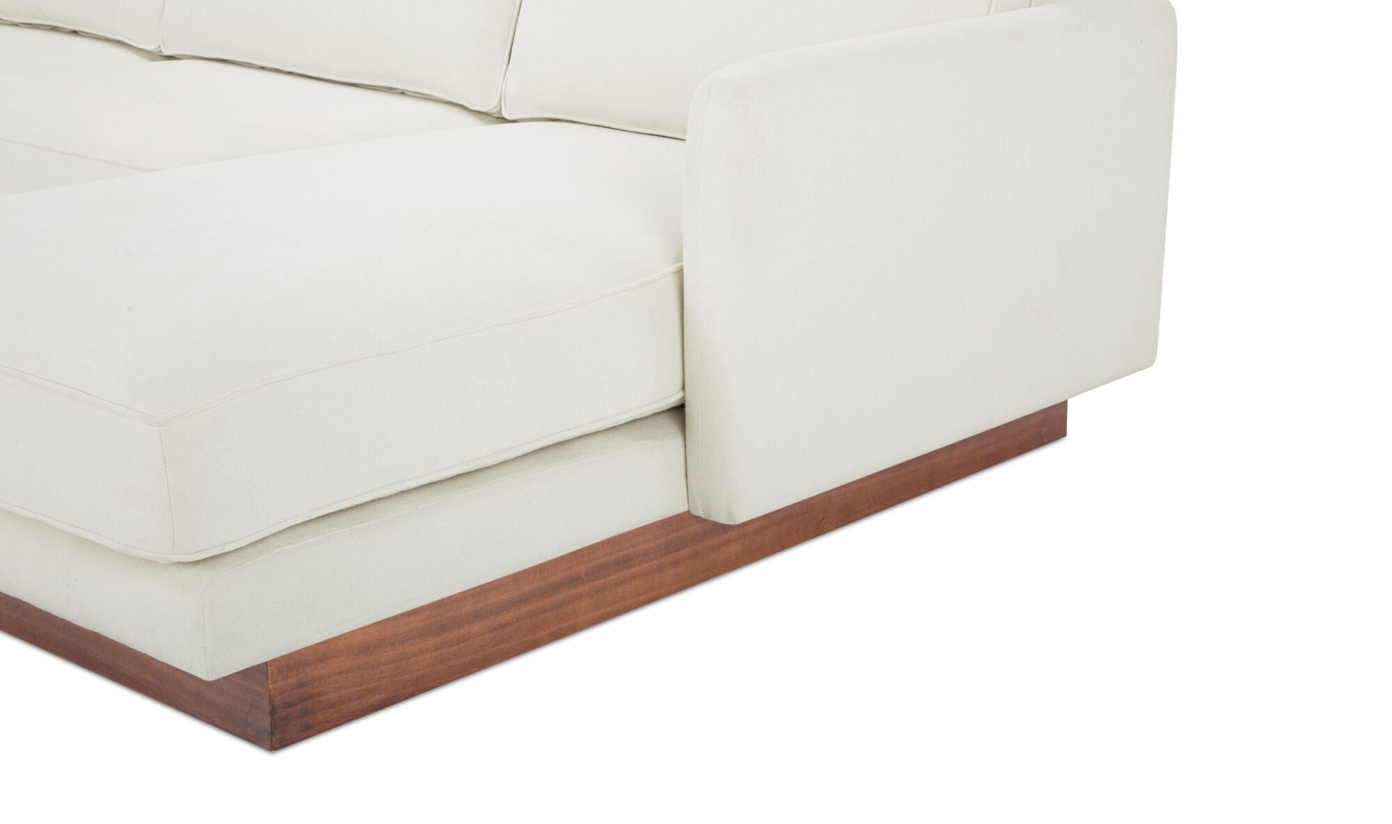 Villa Francisca Sectional - Altera