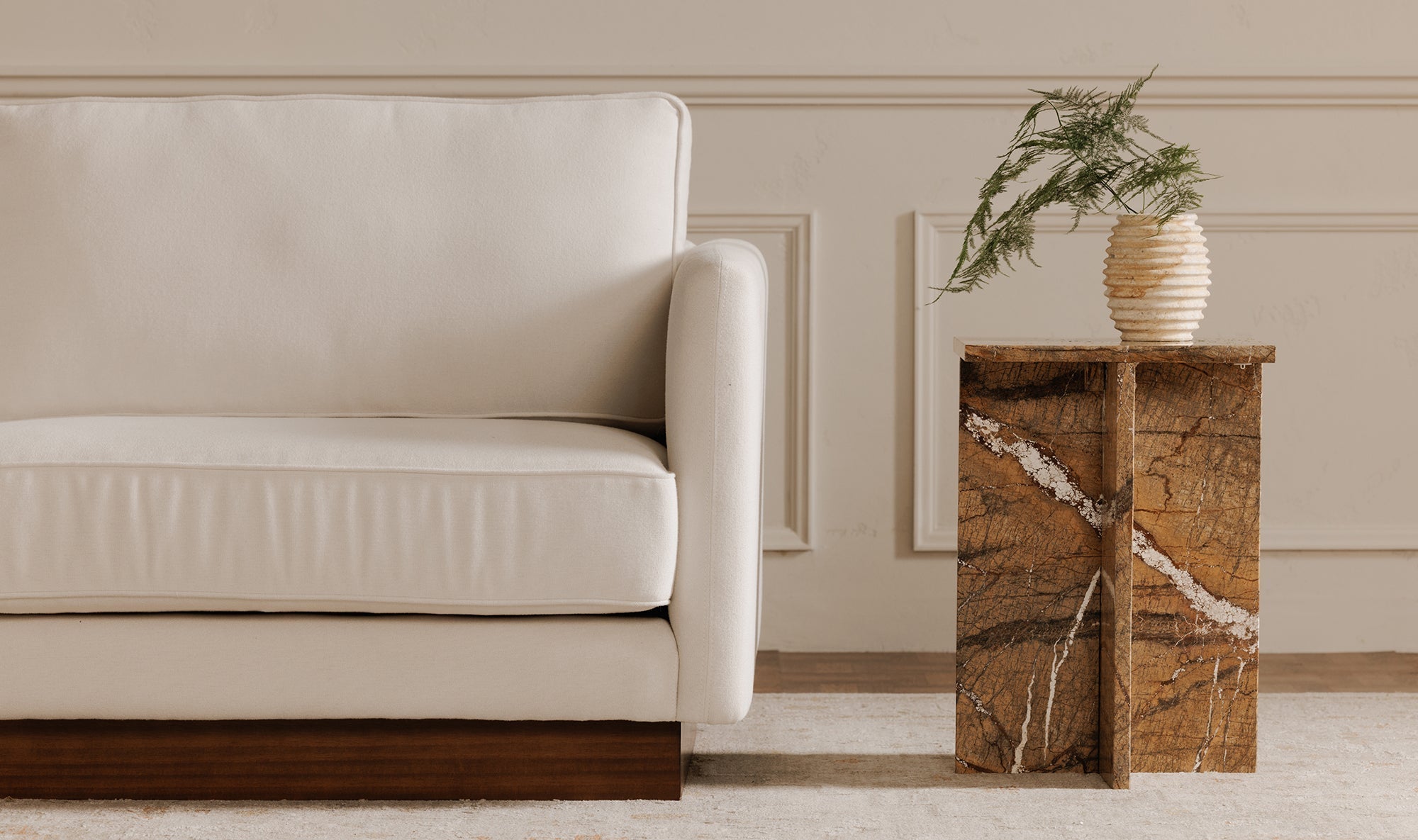 Villa Francisca Sectional - Altera