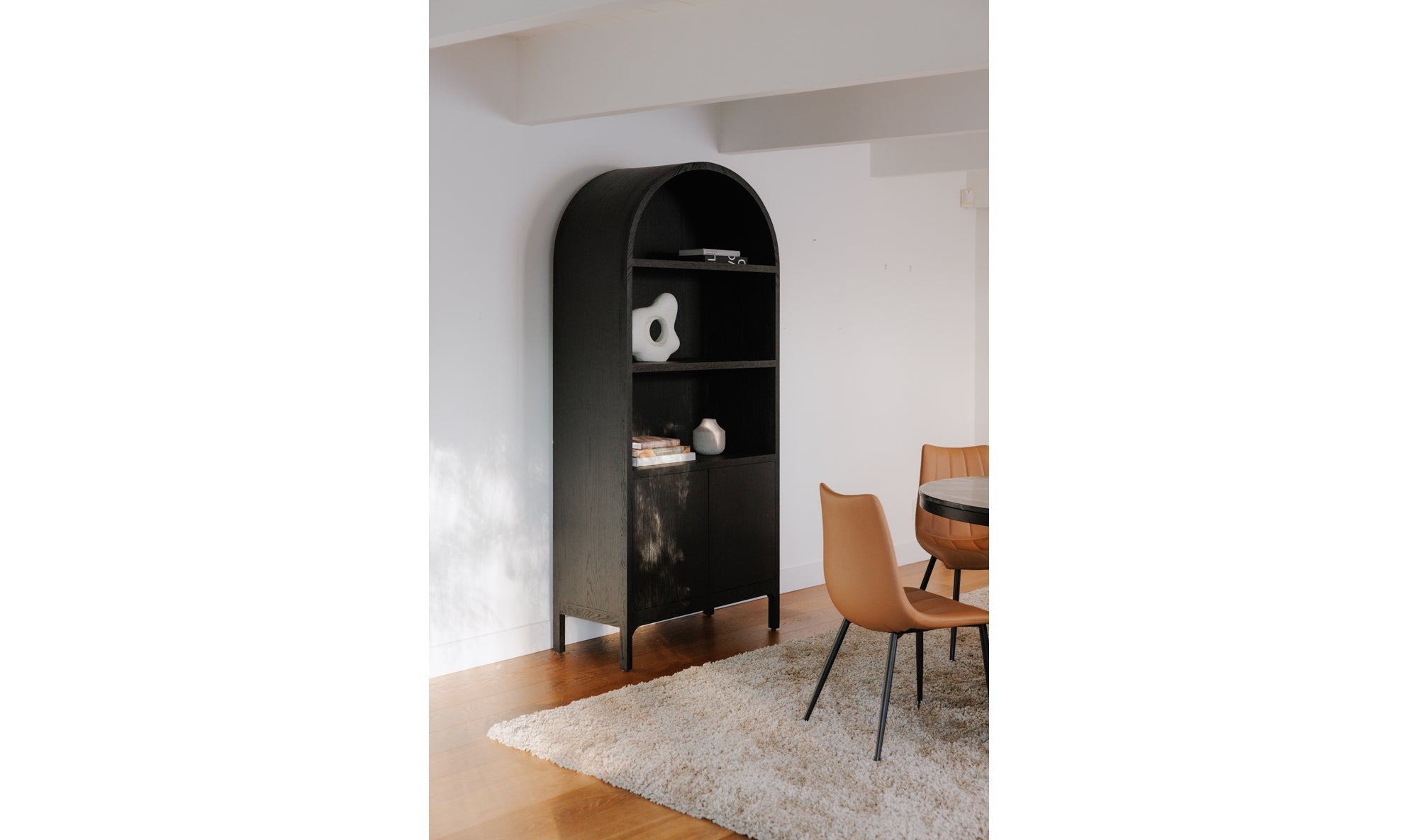 Waterloo Display Cabinet - Altera